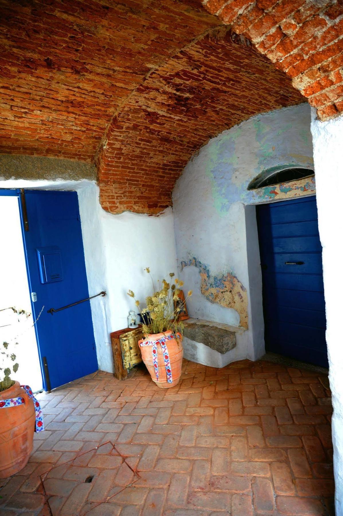 B&B Corte San Lussorio Oliena Exterior photo